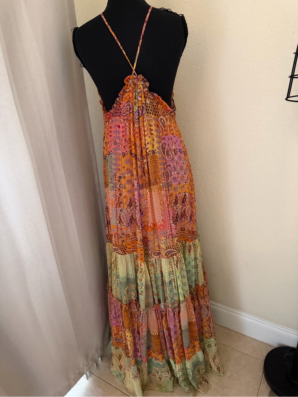 Alexis Rosaline Sunset Paisley Halter Tiered Boho Maxi Dress Medium - Picture 6 of 9